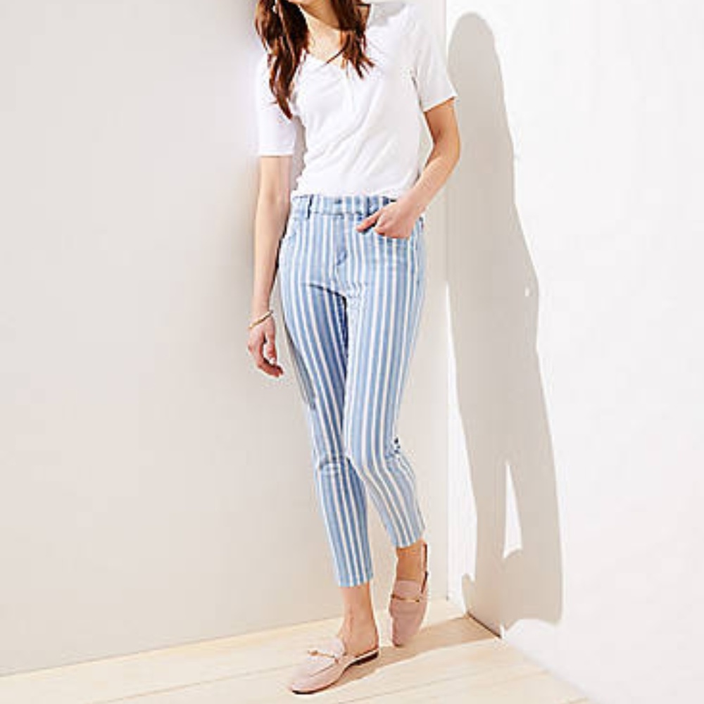 PETITE STRIPED SKINNY CROP JEANS